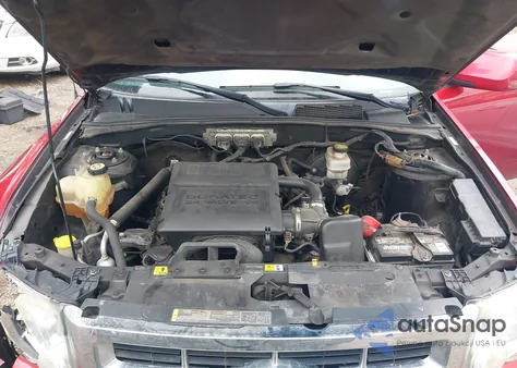 2009 Ford Escape Limited из США, поврежденный, VIN 1FMCU94G09KA07153